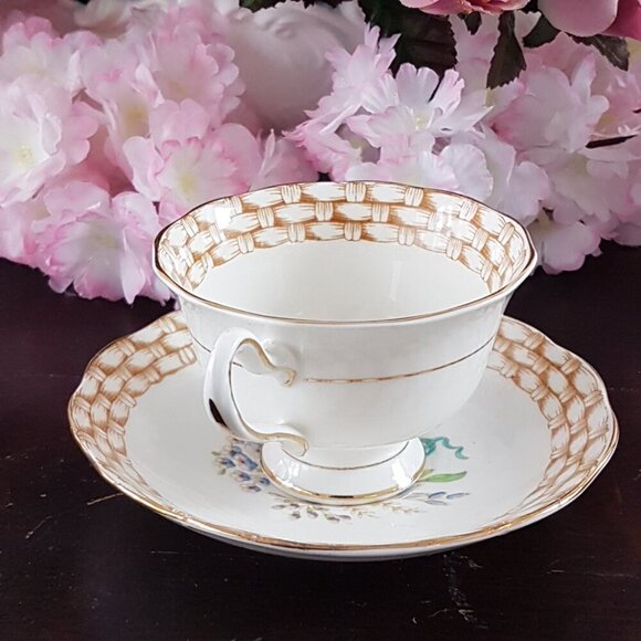 Royal Albert Basket of Flowers Tea Cup Bone China England - Picture 6 of 11